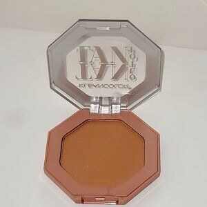 Kleancolor Tan Highlighter Out Of Professional Makeup Unisex